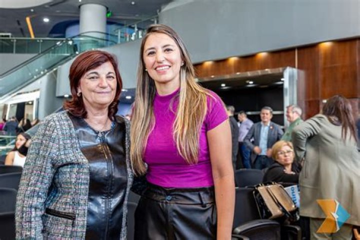 Camilla Araujo Leals: A Trailblazer In Her Field