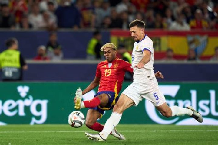 Exploring Lamine Yamal's New Salary: A Rising Star In Football