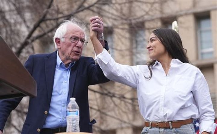 Exploring The Connection: Is Sarah Huckabee Sanders Related To Bernie Sanders?