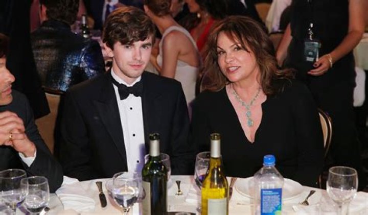 Exploring The Fascinating World Of Freddie Highmore And His Twin Connection