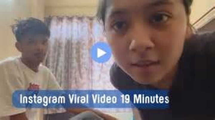 Exploring The Viral Sensation: Video Arnold Videoo Houston Texas & Son Mom Does That Too Twitter