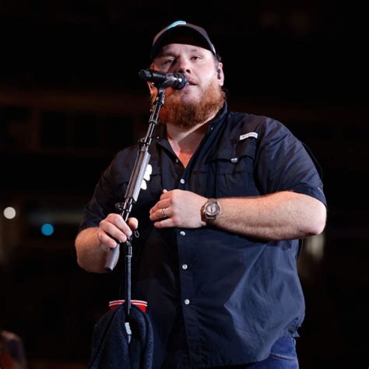 Is Luke Combs A Democrat?