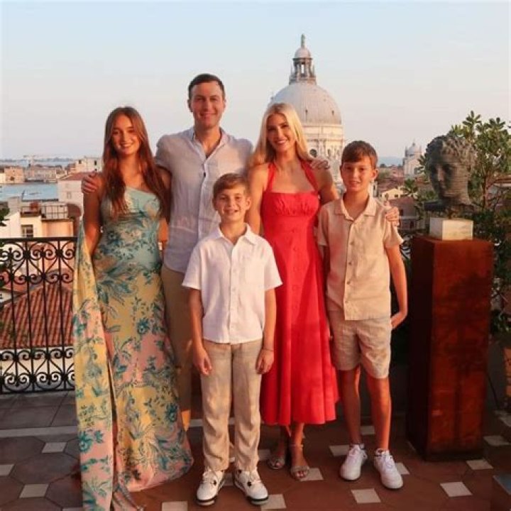 Loren Allred's Partner: A Deep Dive Into Her Life And Relationships