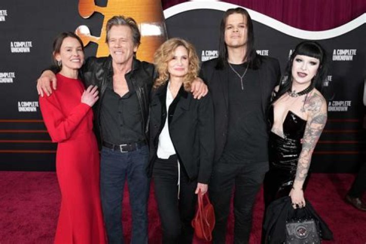 Travis Bacon's Net Worth: Unveiling The Fortune Of The Hollywood Heartthrob