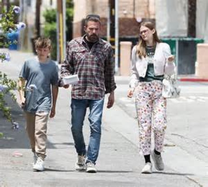 Understand Violet Affleck's Autism Journey