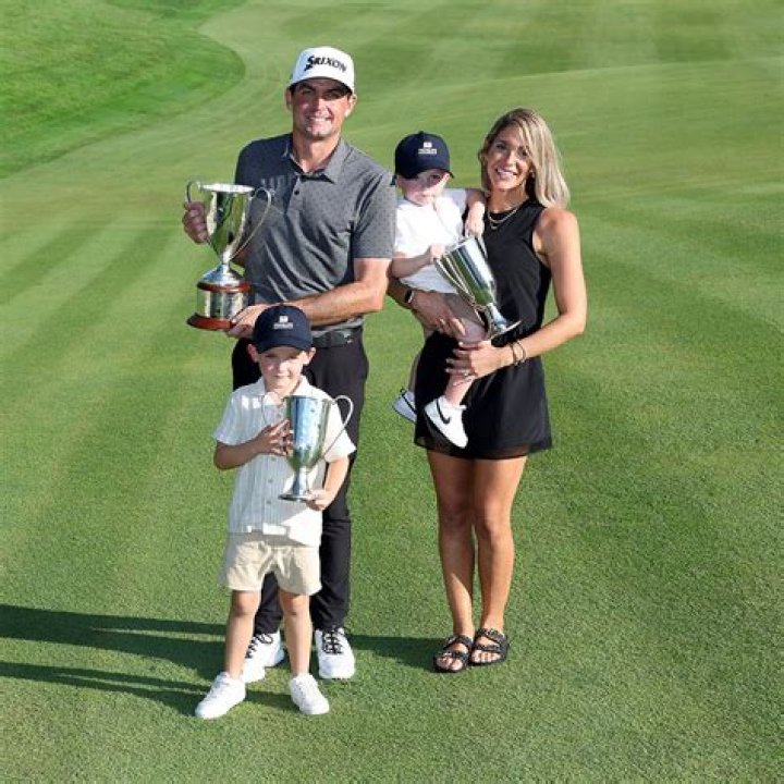 Unveiling The Life Of Amanda Balionis: A Look Into Her Kids