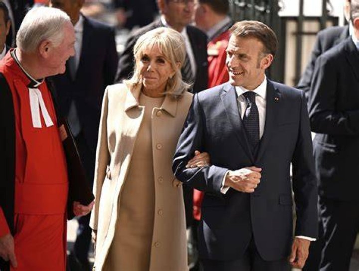 Unveiling The Wealth Of Brigitte Macron: Is Macron's Wife Rich?