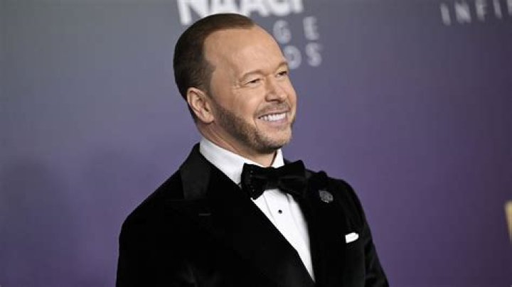 Unveiling The Wealth Of Donnie Wahlberg: A Look Into His Net Worth